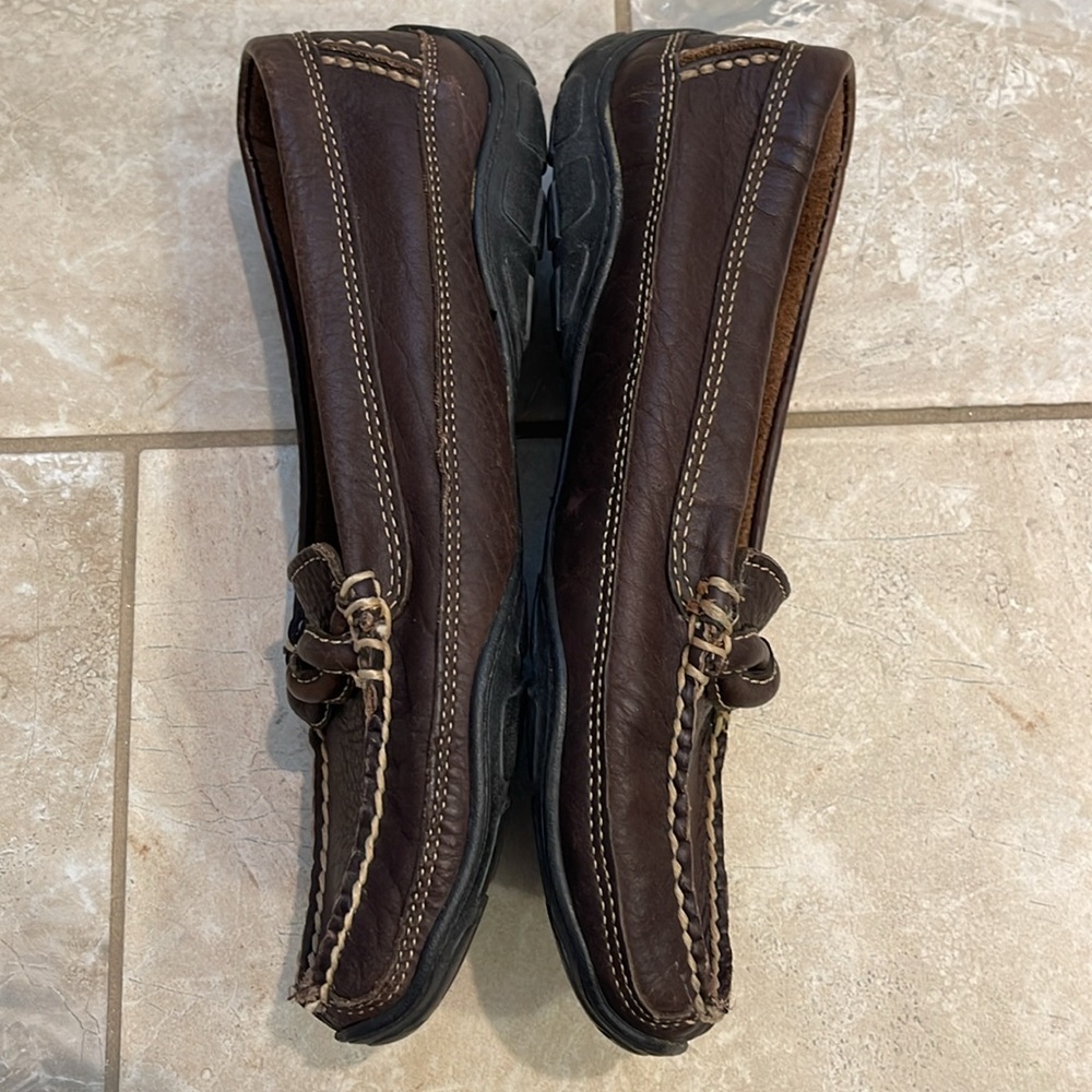 L.L. Bean Leather Driving Moccasin Vibram Sole 8 Fisherman Comfort - Picture 3 of 7